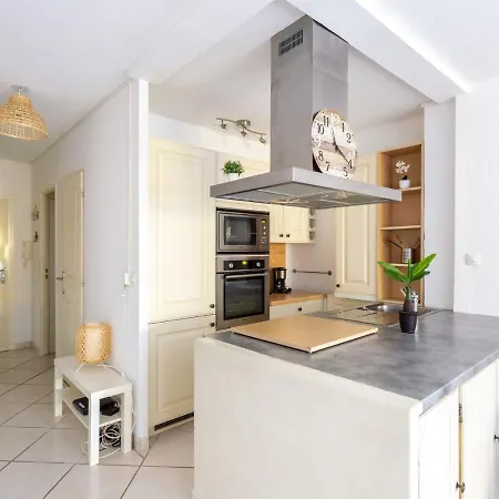Port De La Gavine-24 By Interhome Lägenhet *