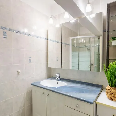 Port De La Gavine-24 By Interhome Lägenhet